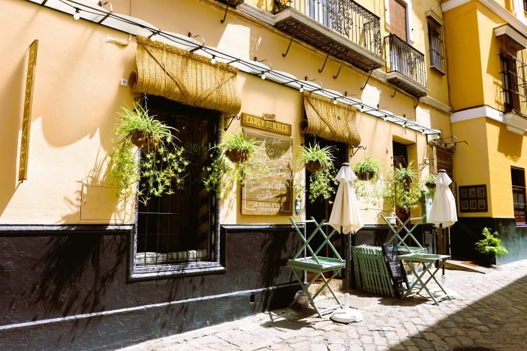 restaurant