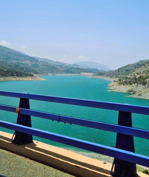 lake vinuela