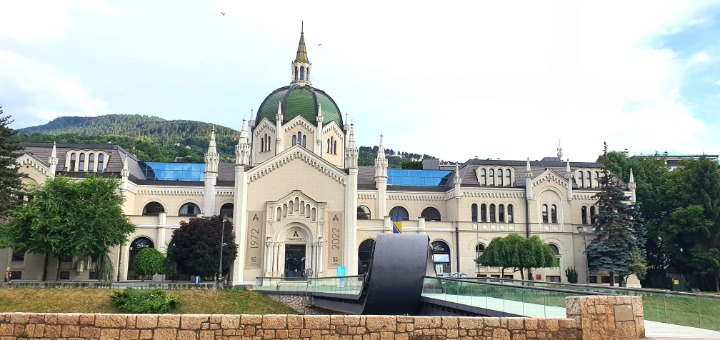 art museum