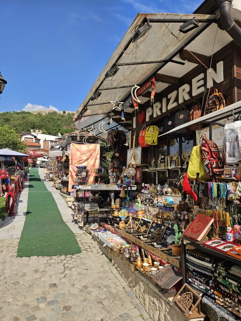 souvenir_shop
