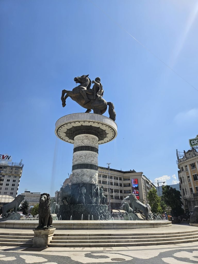 Alexender statue