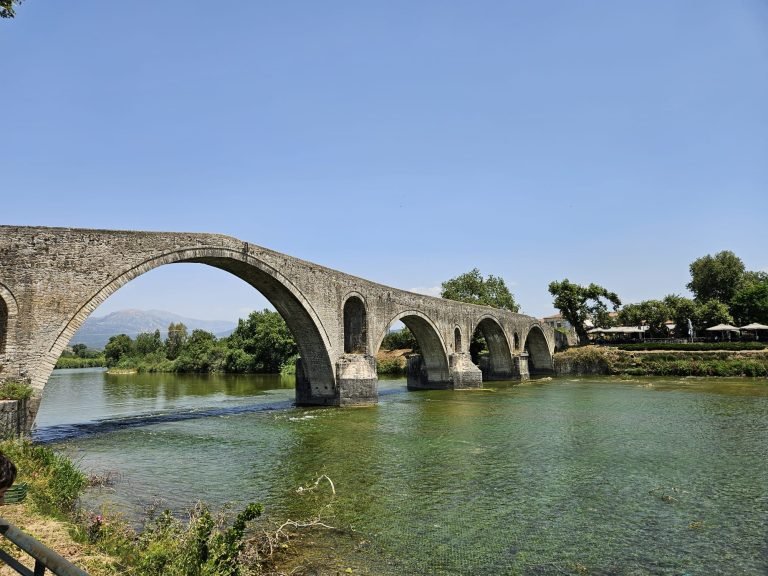 Arta bridge