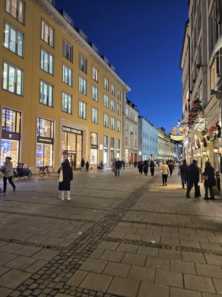 Maximilianstraße