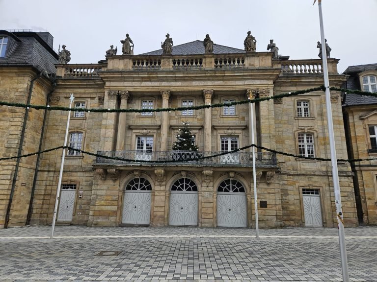 opera house