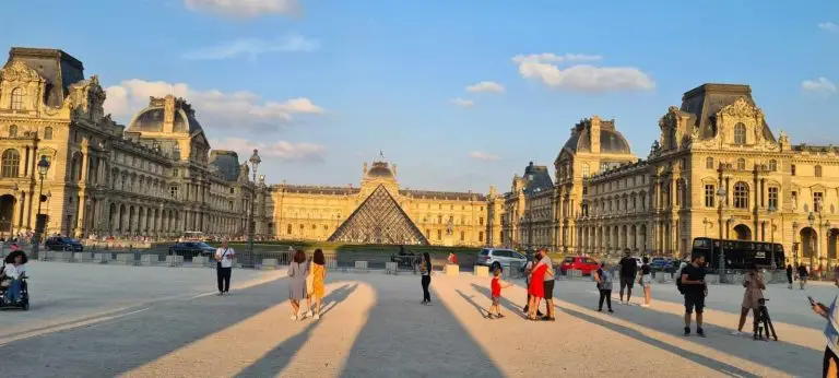 louvre
