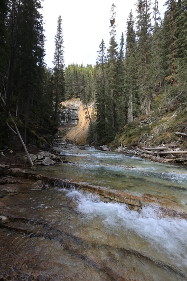 johnston canyon