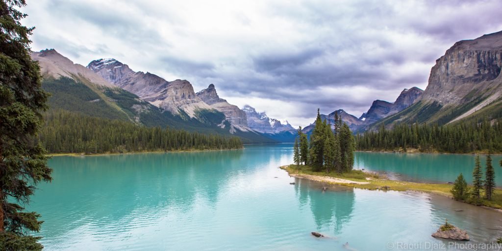 maligne lake