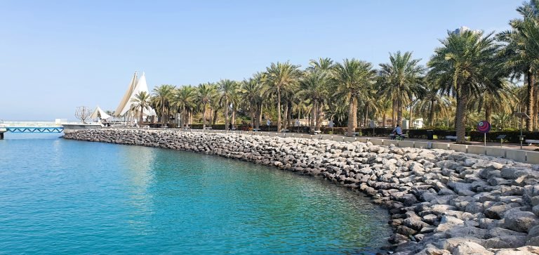 Kuwait promenade