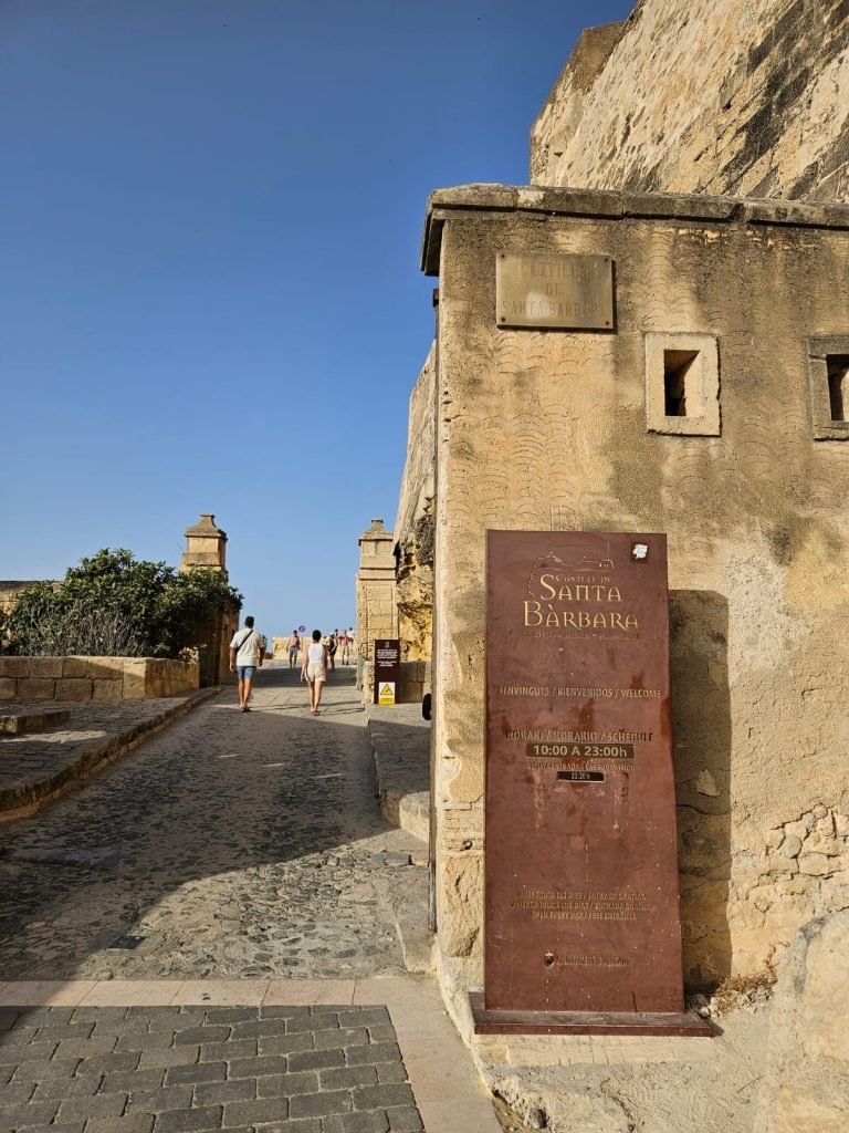 castello de santa barbara